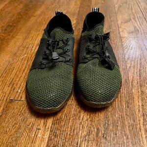 Adidas Die Weltmarke Mit Den 3 Stripes Olive Mesh Men's Size 46